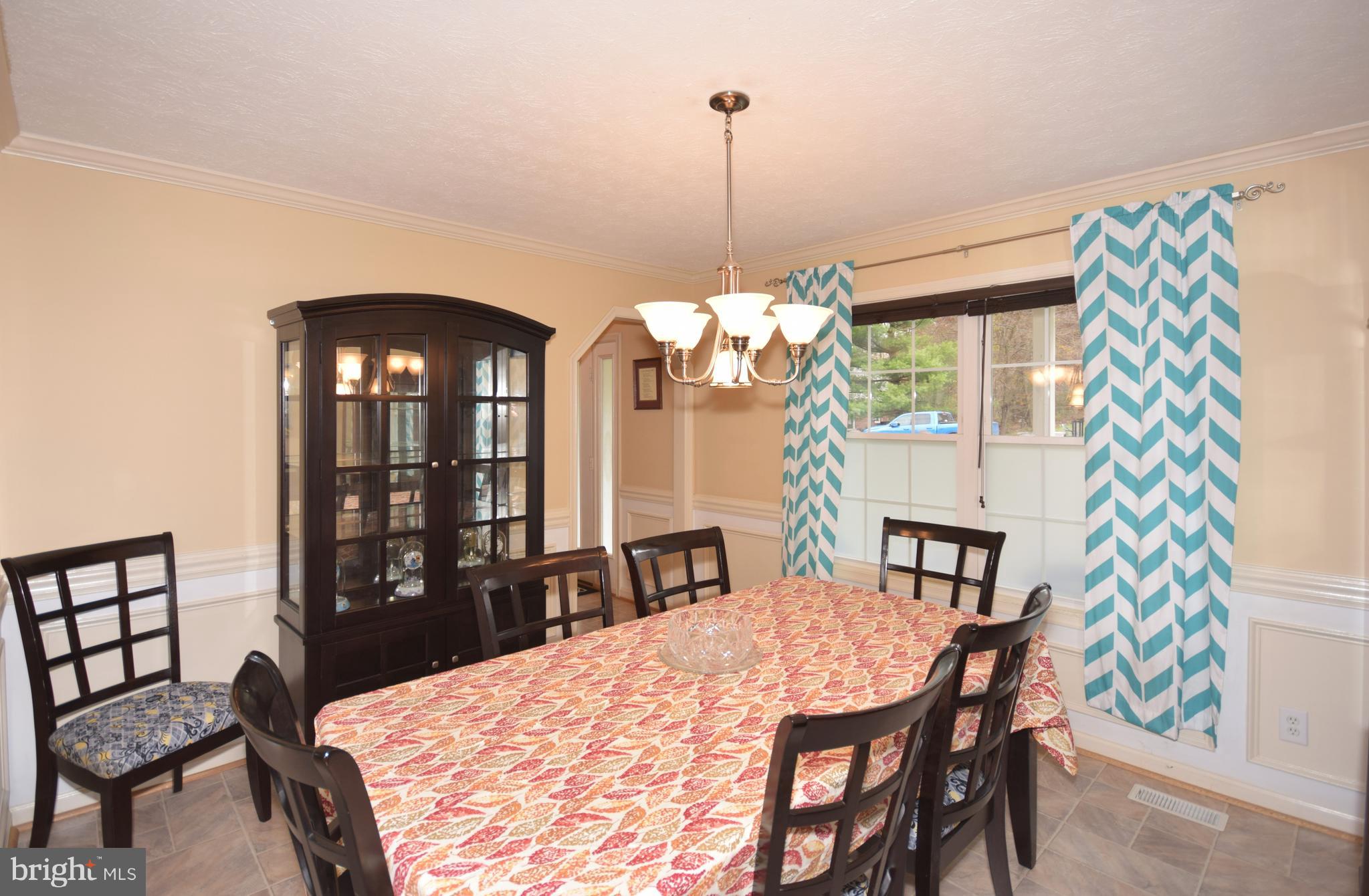 105 Henrico Road Front Royal, VA 22630 - Photo 8 of 27 Gallery Image 8