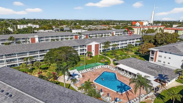 $1,900 | 5200 Northeast 24th Terrace, Unit C219, Fort Lauderdale, FL 33308