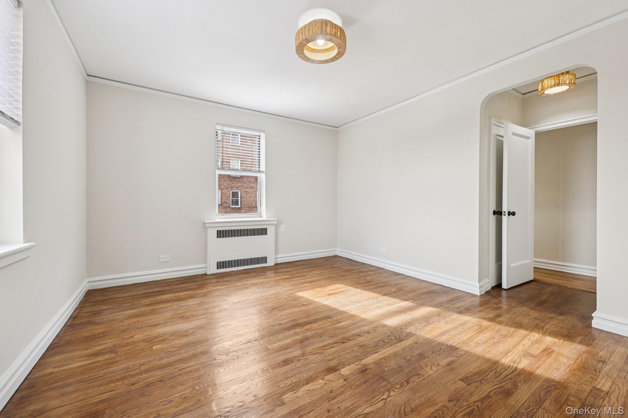 1 Bronxville Road, Unit 3S Bronxville, NY 10708 - Photo 18 of 27 Good size bedroomfurniture optionsmany