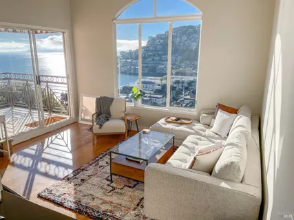 $5,000,000 | 307 North Street, Sausalito, CA 94965