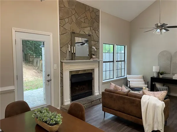$2,150 | 1068 Travelers Trail, Kennesaw, GA 30144