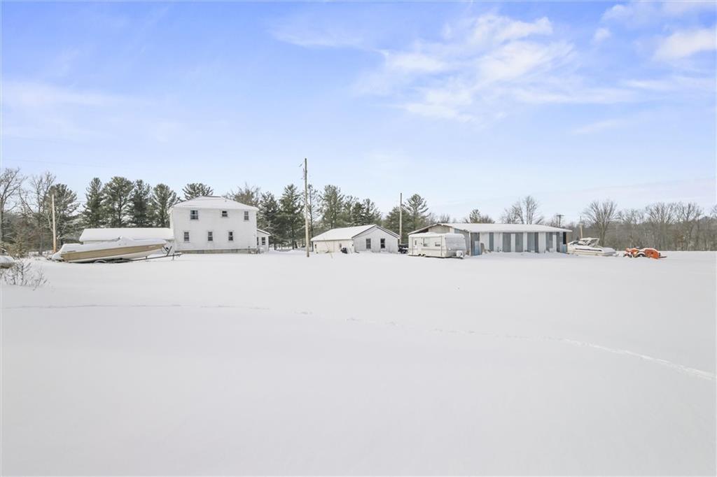 475 West Lake Road Transfer, PA 16154 - Photo 21 of 37