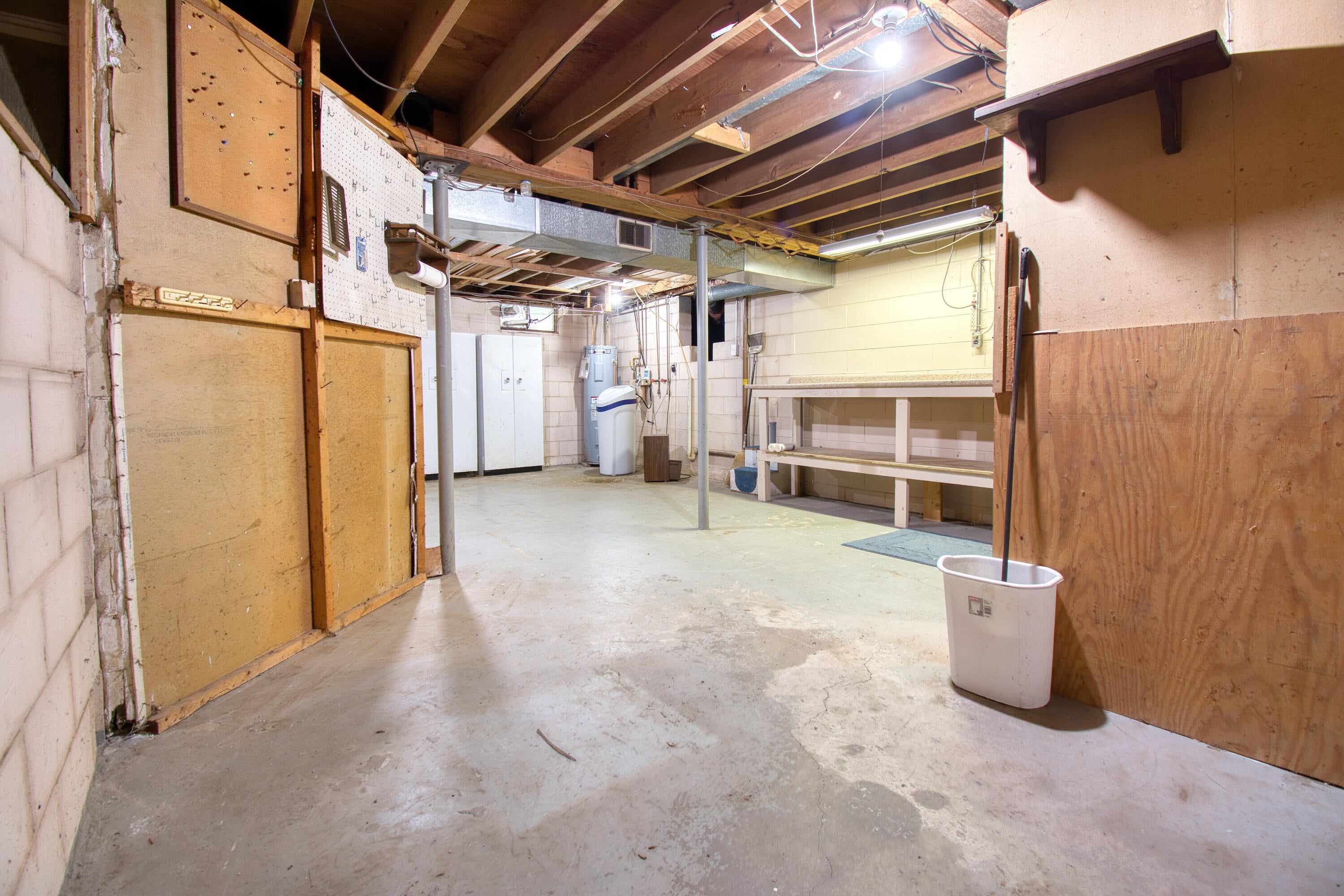 1842 Jolly Road Okemos, MI 48864 - Photo 36 of 53 Gallery Image 36