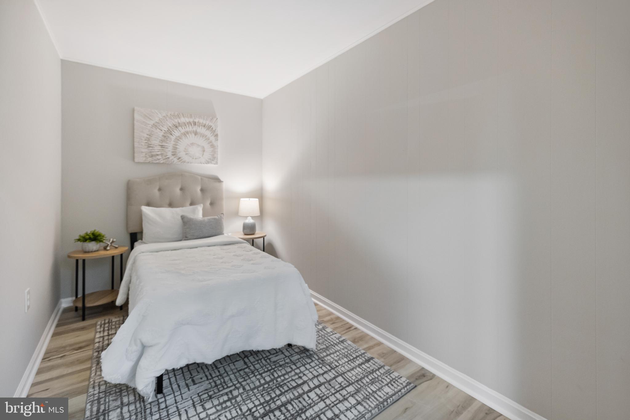 8006 Inverness Ridge Road Potomac, MD 20854 - Photo 35 of 43 4th bedroom!