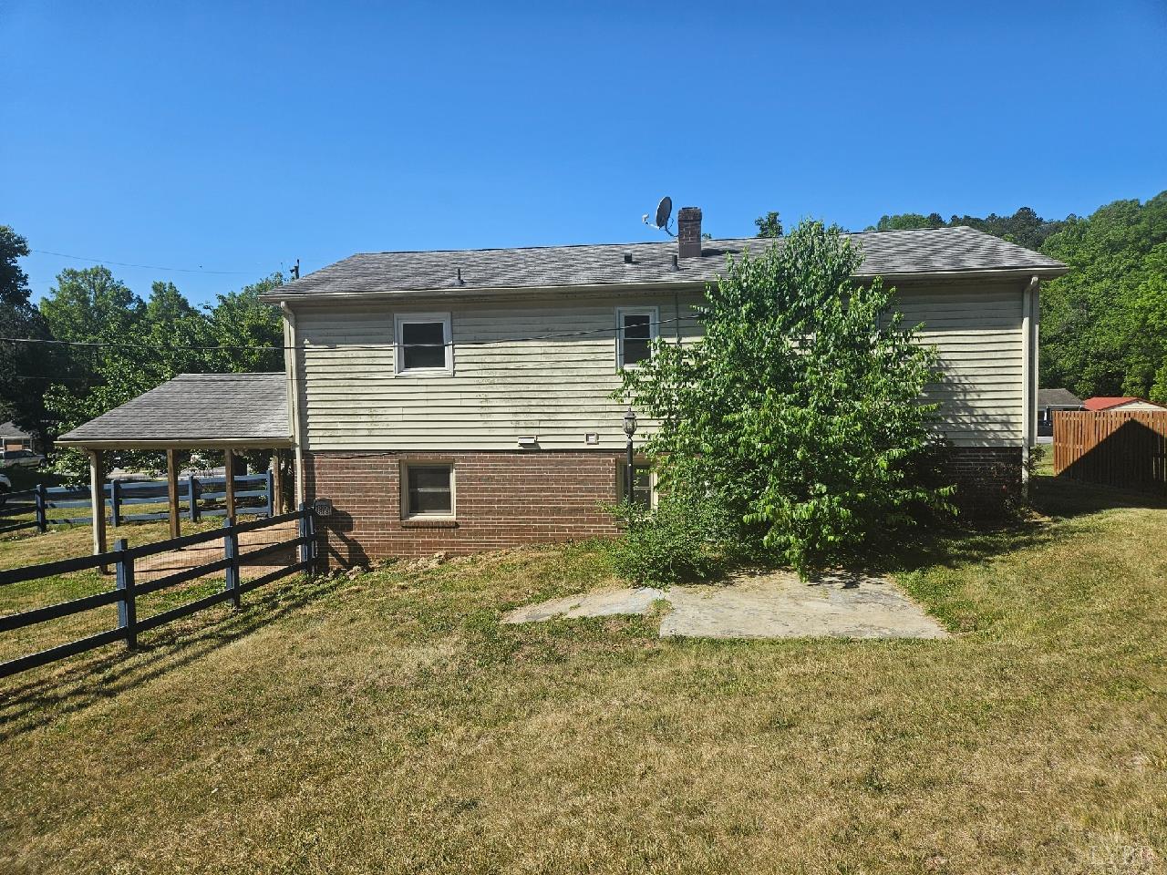 7163 Gladys Road Altavista, VA 24517 - Photo 4 of 14