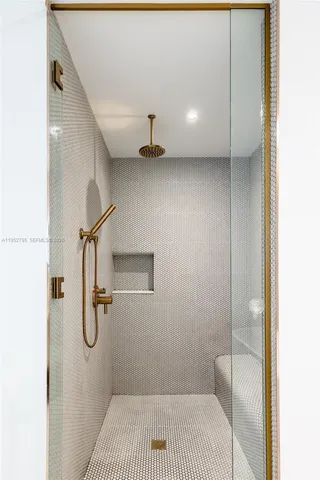 $3,700,000 | 2678 Tigertail Avenue, Unit 1707, Miami, FL 33133