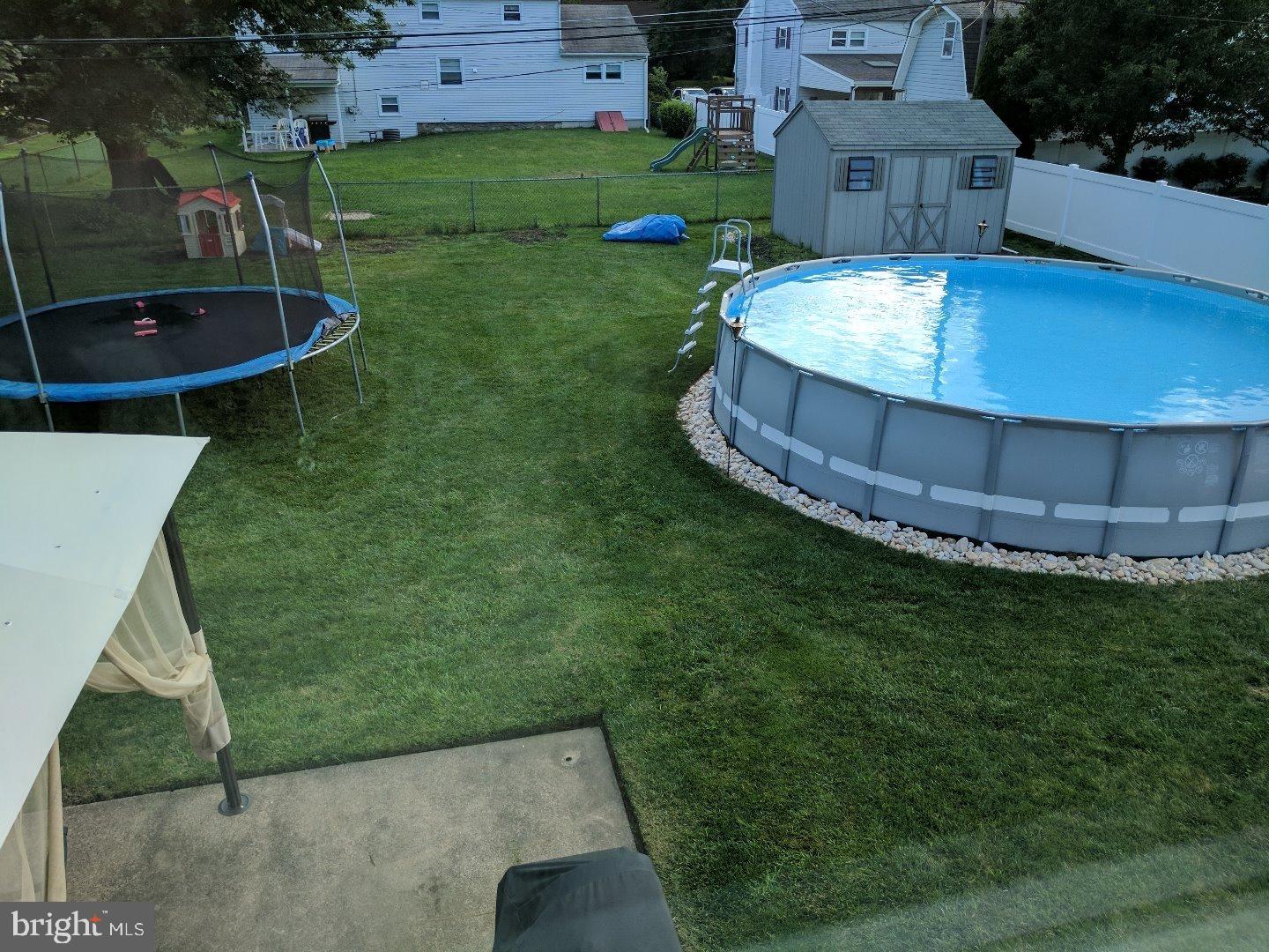 978 Windsor Road Warminster, PA 18974 - Photo 22 of 23 Pool