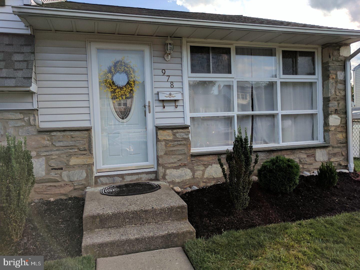 978 Windsor Road Warminster, PA 18974 - Photo 23 of 23 Exterior Front