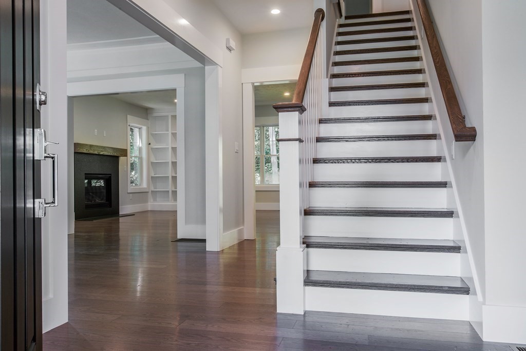 3 Lyman Road Framingham, MA 01701 - Photo 8 of 27