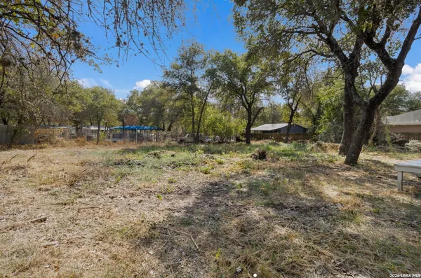 $1,600 | 23414 Dragon Rock Road, Elmendorf, TX 78112
