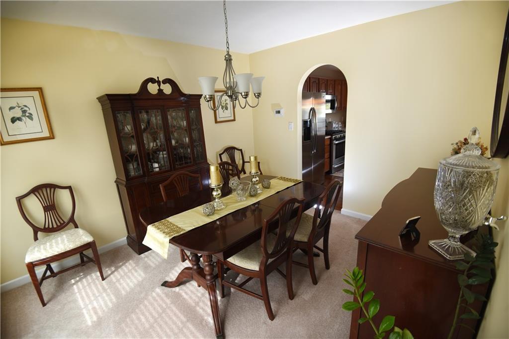 9262 Marshall Road Cranberry Township, PA 16066 - Photo 3 of 11 Gallery Image 3