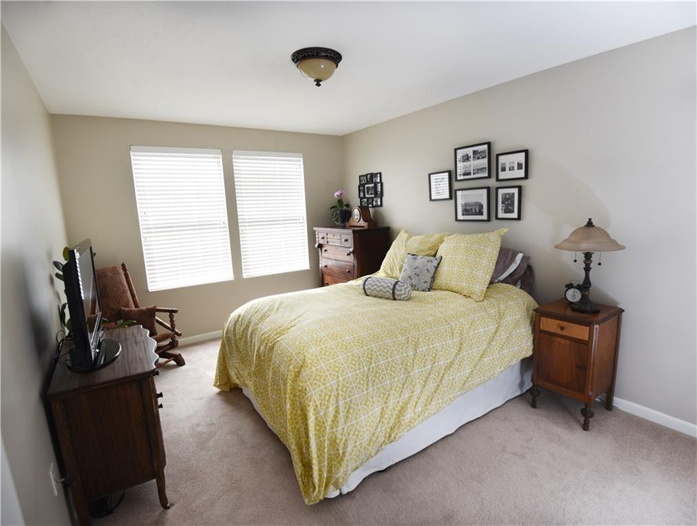 9262 Marshall Road Cranberry Township, PA 16066 - Photo 9 of 11 Gallery Image 9