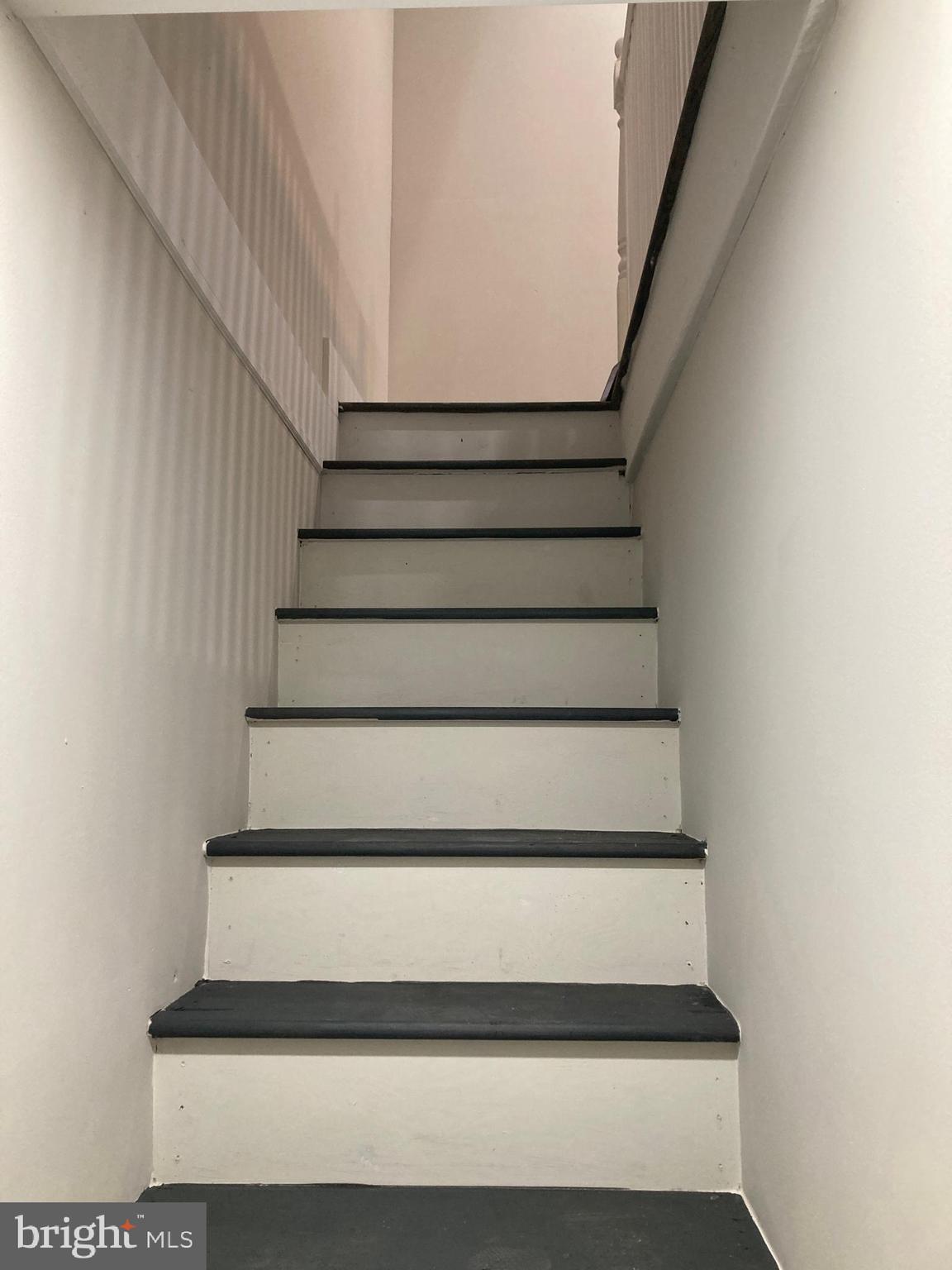 1343 South Hollywood Street Philadelphia, PA 19146 - Photo 21 of 29