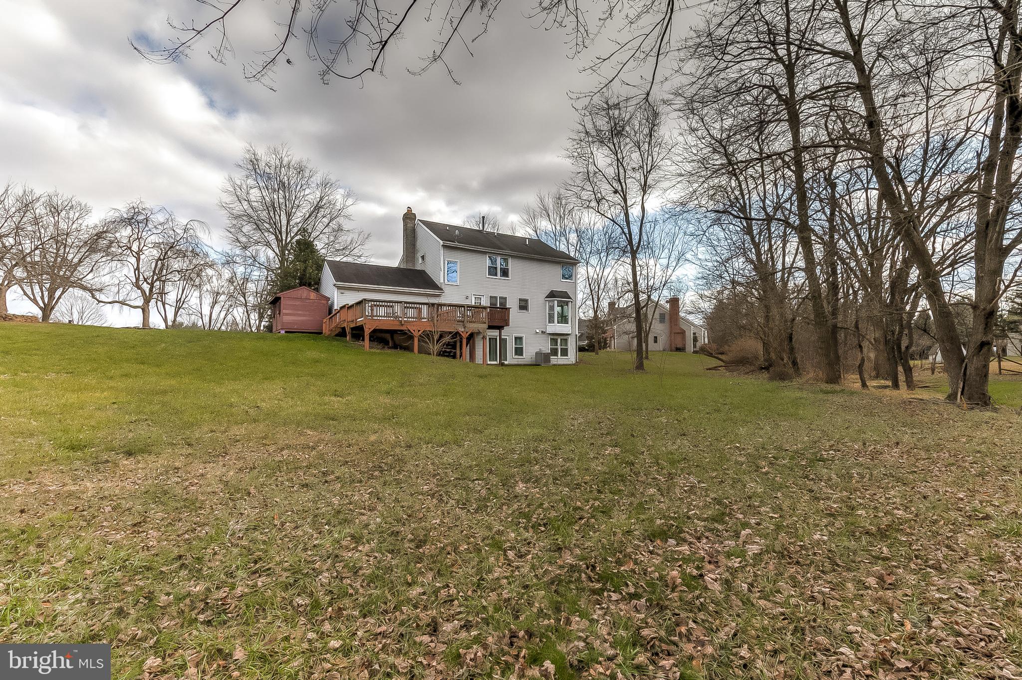 19623 Bruner Way Poolesville, MD 20837 - Photo 34 of 36 Rear Yard