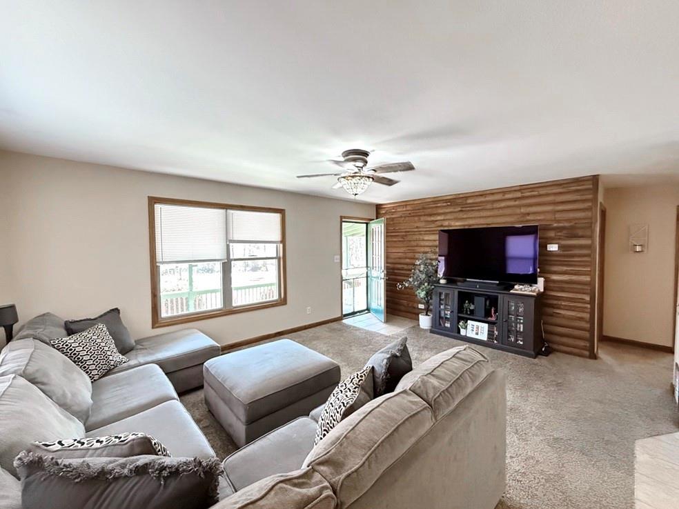 2465 Southwest 453rd Road El Dorado Springs, MO 64744 - Photo 11 of 25