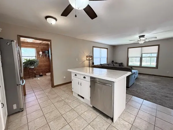 $149,500 | 2465 Southwest 453rd Road, El Dorado Springs, MO 64744