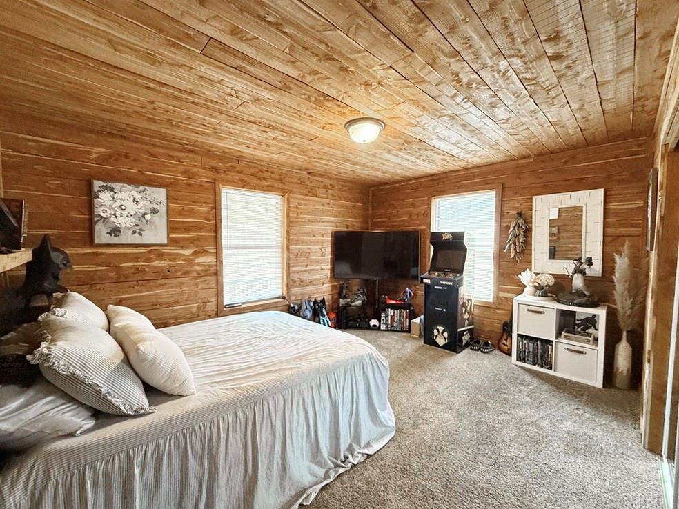 2465 Southwest 453rd Road El Dorado Springs, MO 64744 - Photo 17 of 25