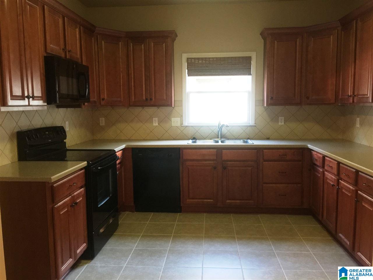 5696 Park Side Road Birmingham, AL 35244 - Photo 9 of 27