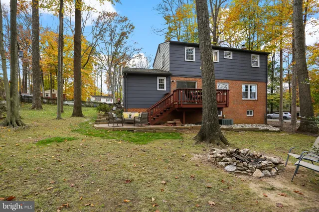 $4,200 | 4848 Red Fox Drive, Annandale, VA 22003