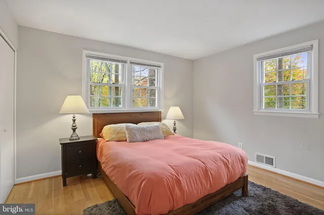 $4,200 | 4848 Red Fox Drive, Annandale, VA 22003