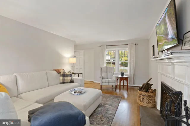 $4,200 | 4848 Red Fox Drive, Annandale, VA 22003