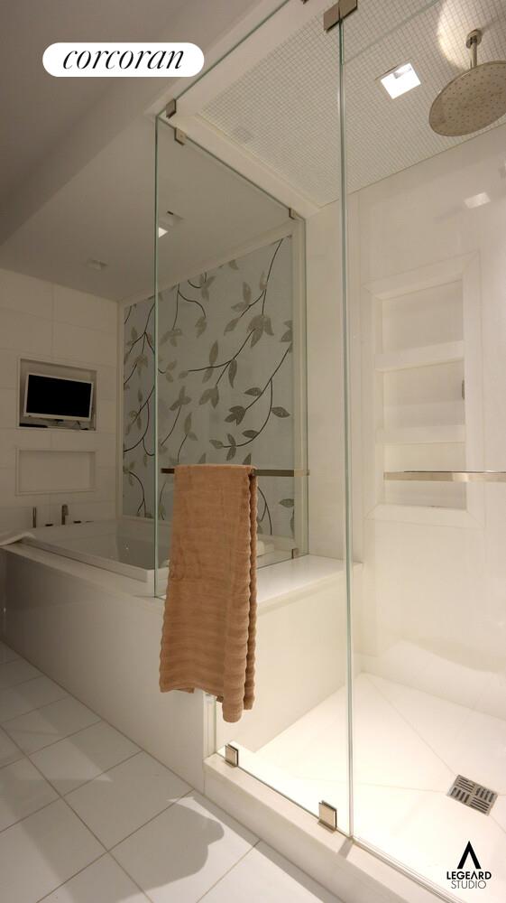 46 East 66th Street Manhattan, NY 10065 - Photo 56 of 64