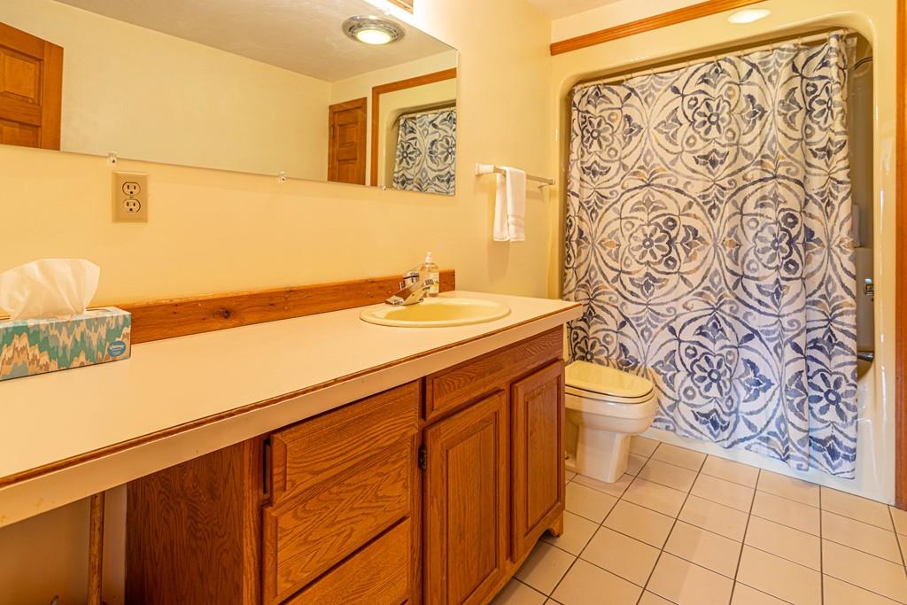 167 River Road West Berlin, MA 01503 - Photo 13 of 22 Gallery Image 13