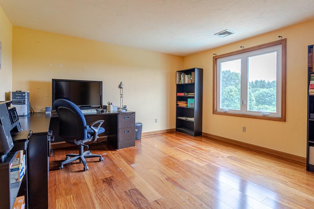 167 River Road West Berlin, MA 01503 - Photo 17 of 22 Gallery Image 17