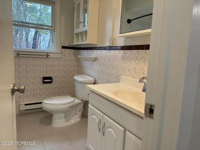 $3,500 | 247 Essex Drive, Brick, NJ 08723