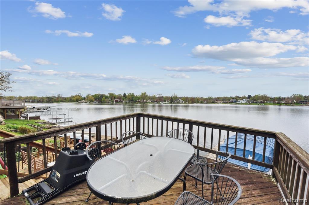 9669 Norman Road Clarkston, MI 48348 - Photo 26 of 39