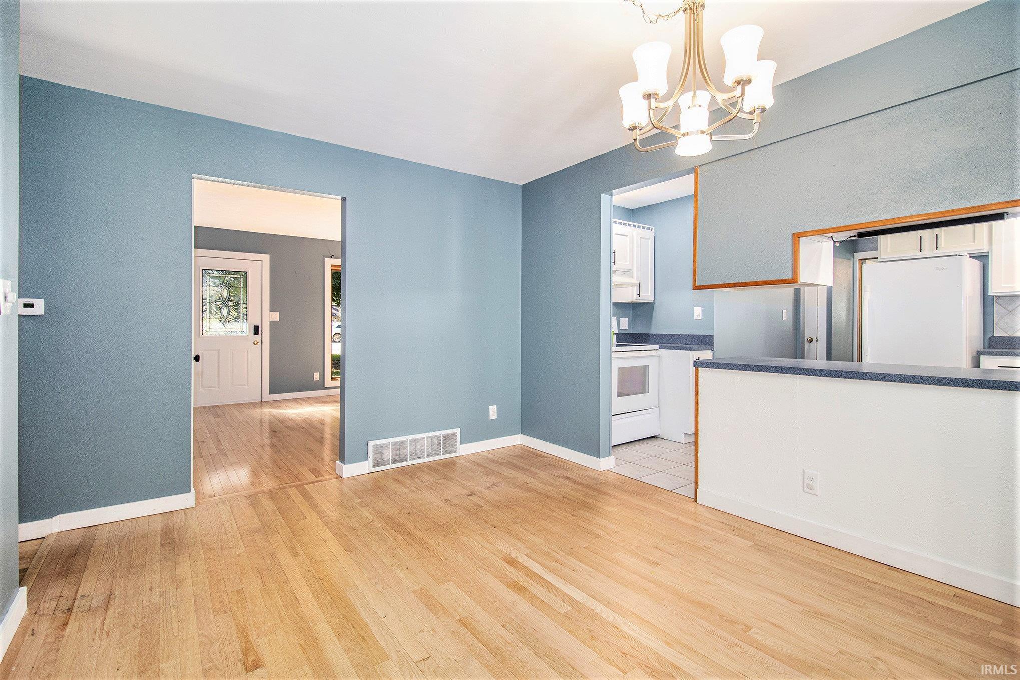 17819 Cleveland Road South Bend, IN 46635 - Photo 5 of 27 Gallery Image 5