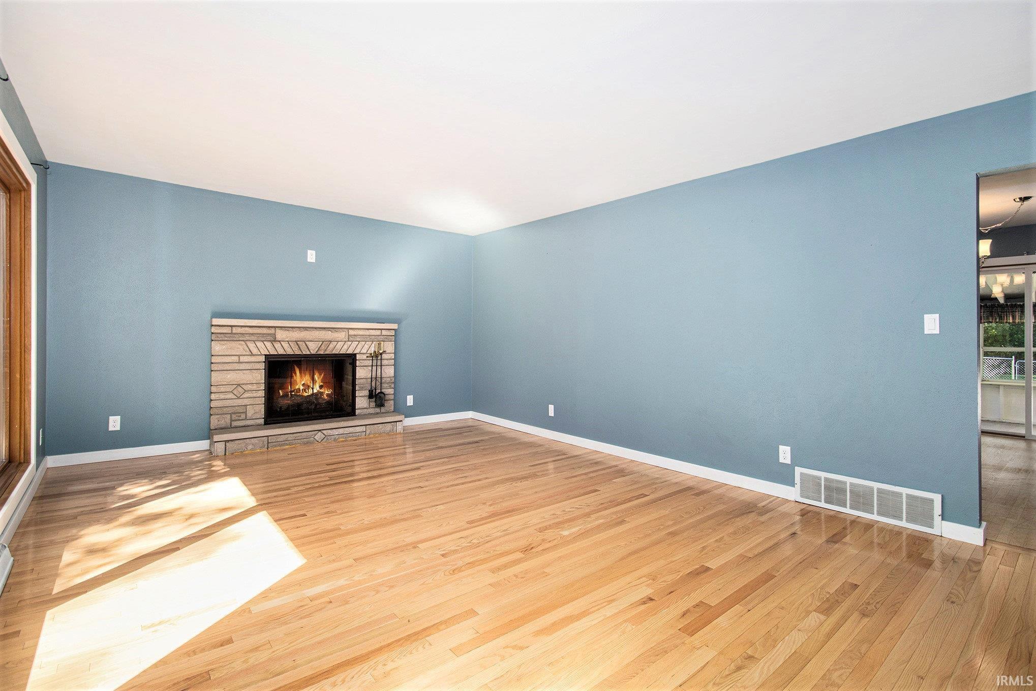 17819 Cleveland Road South Bend, IN 46635 - Photo 7 of 27 Gallery Image 7