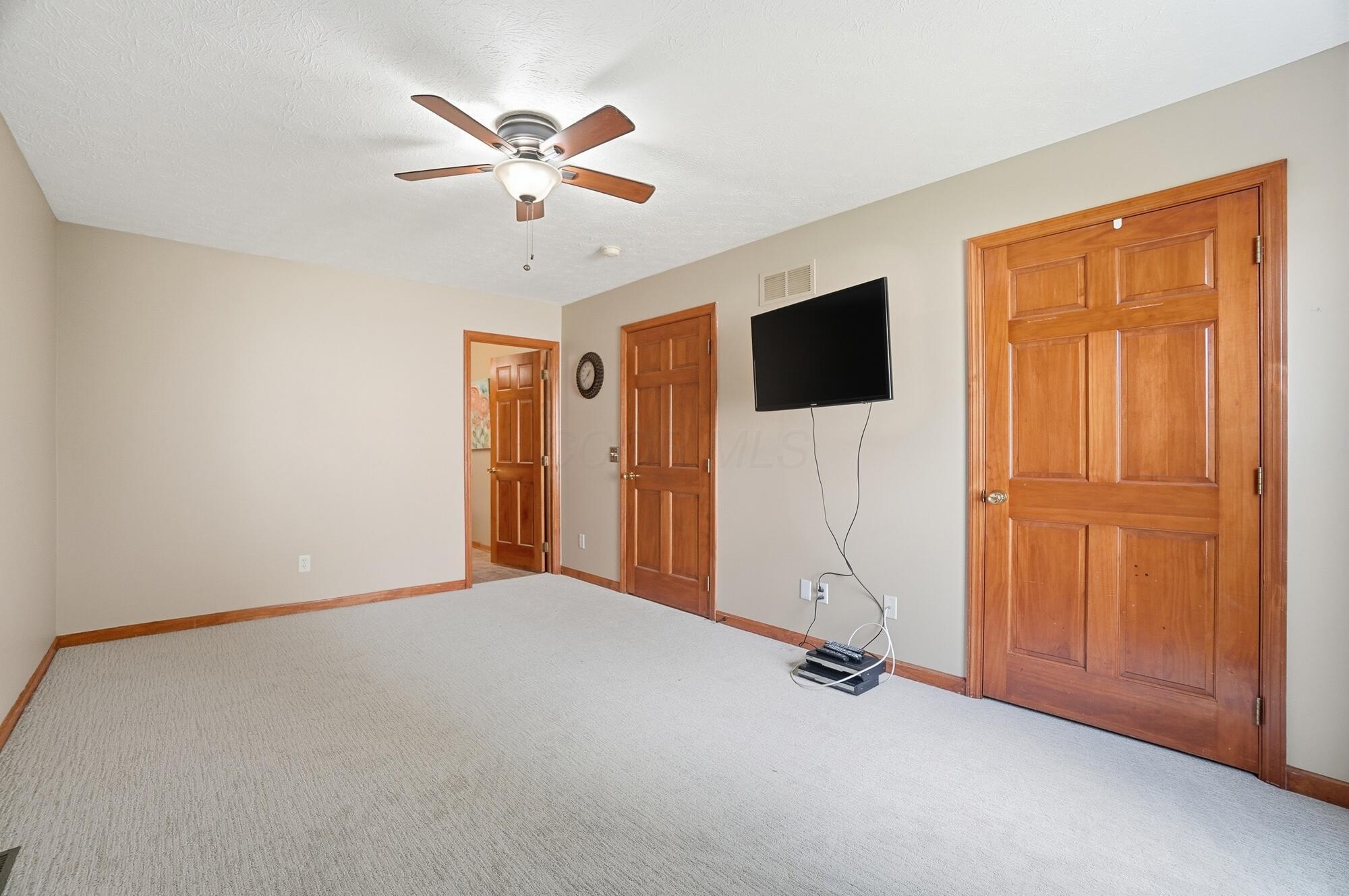5014 Lee Road Ashville, OH 43103 - Photo 25 of 53 139