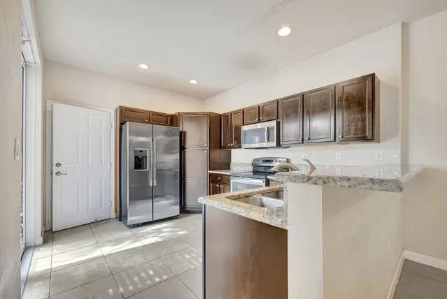 $3,450 | 9480 Southwest 171st Avenue, Miami, FL 33196