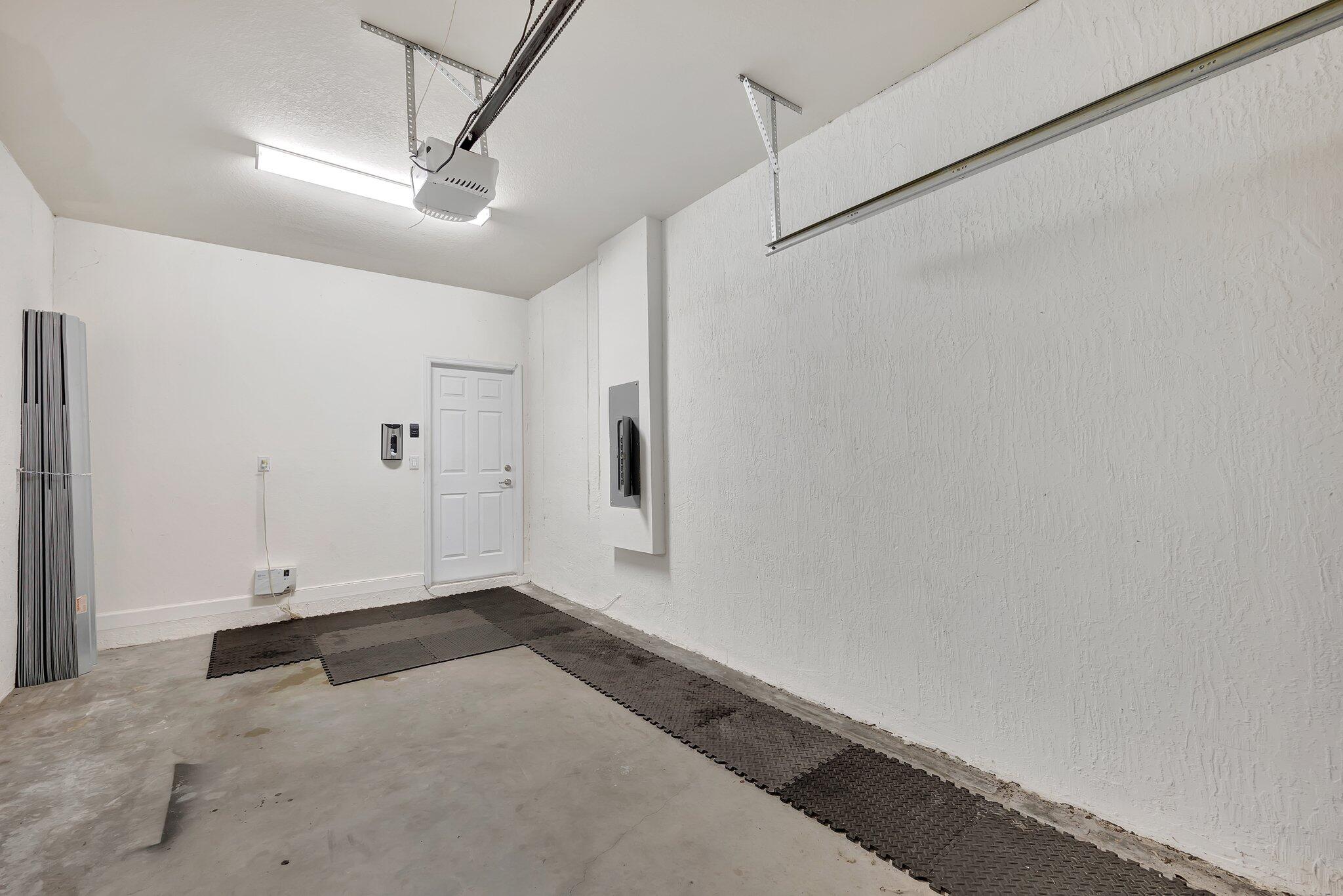 9480 Southwest 171st Avenue Miami, FL 33196 - Photo 36 of 44 24-web-or-mls-6V8A9555