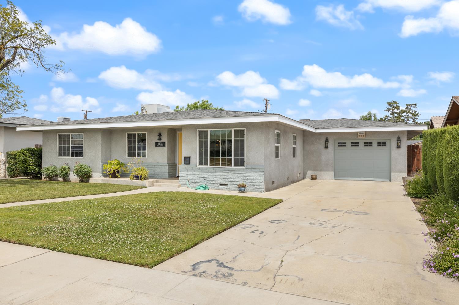 1438 South Church Avenue Reedley, CA 93654 - Photo 2 of 41
