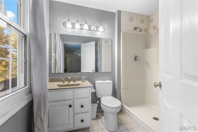 $395,000 | 71 Oakwood Drive, Ste. Genevieve, MO 63670