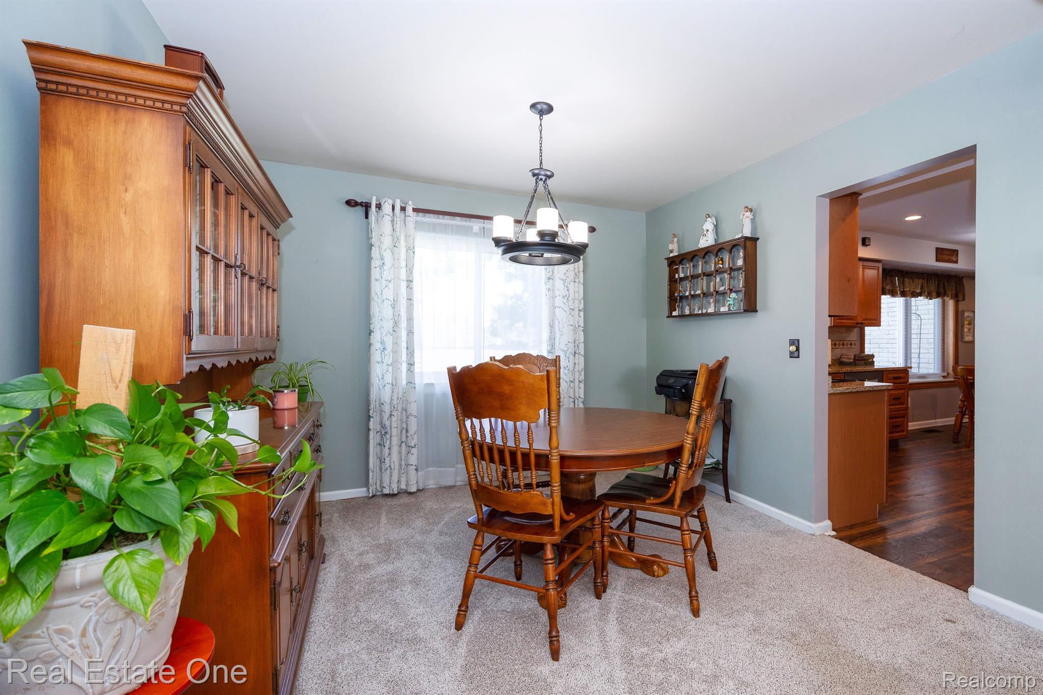 7656 Provincial Road Canton, MI 48187 - Photo 23 of 66 Gallery Image 23