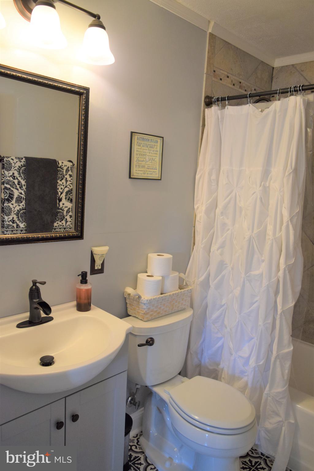 12445 Sub-Station Road Waldorf, MD 20601 - Photo 15 of 47 Full Bathroom