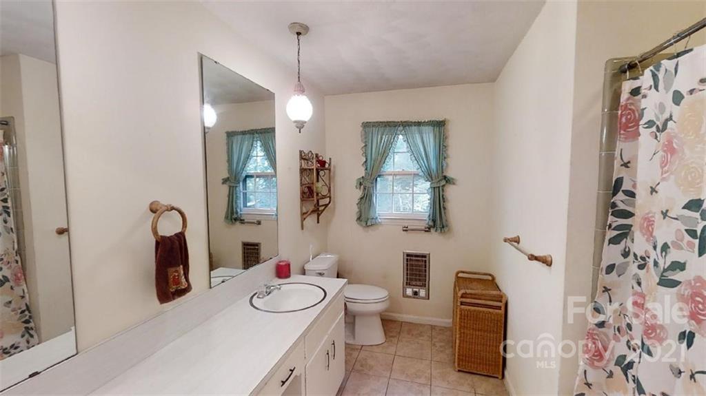 168 Valley Road Hickory, NC 28601 - Photo 15 of 31 Gallery Image 15