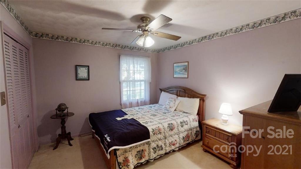 168 Valley Road Hickory, NC 28601 - Photo 17 of 31 Gallery Image 17