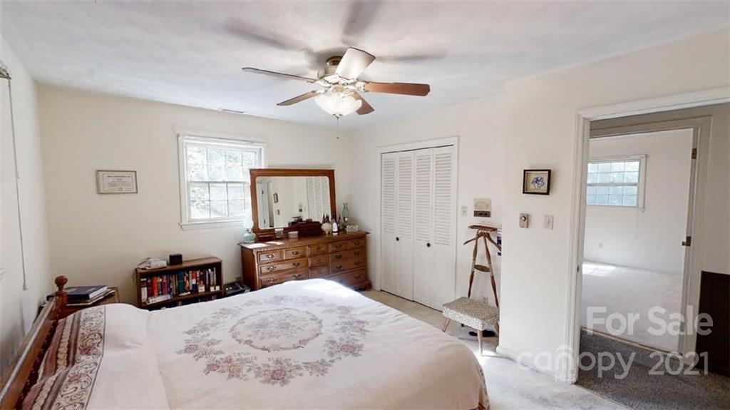 168 Valley Road Hickory, NC 28601 - Photo 22 of 31 Gallery Image 22