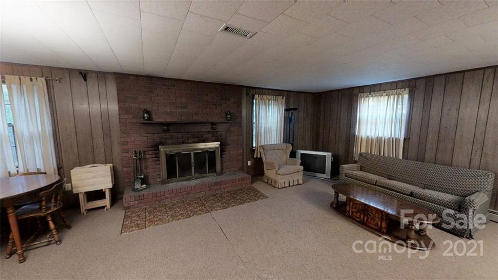 168 Valley Road Hickory, NC 28601 - Photo 25 of 31 Gallery Image 25