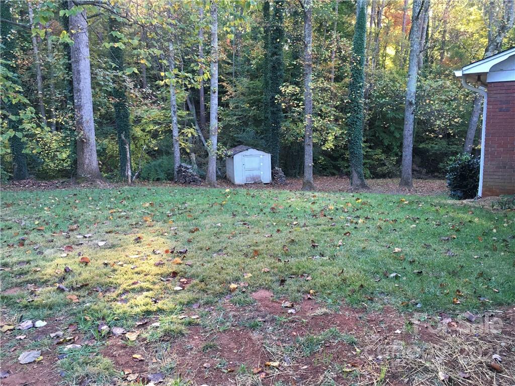 168 Valley Road Hickory, NC 28601 - Photo 29 of 31 Gallery Image 29