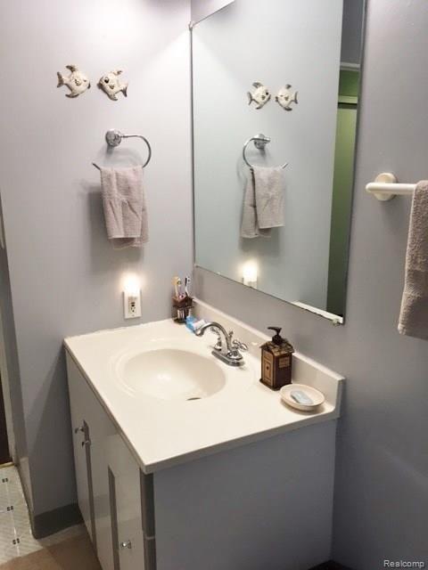 61603 Rambling Way South Lyon, MI 48178 - Photo 8 of 11 8.jpg