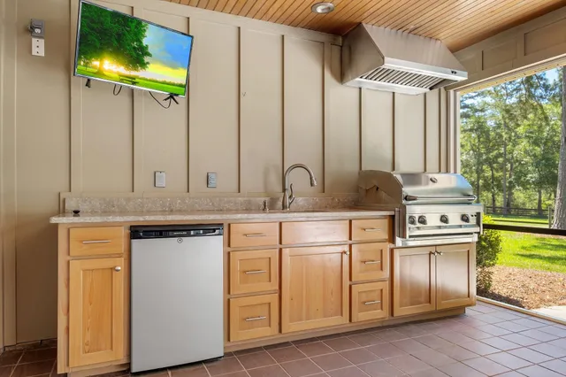 $1,400,000 | 7007 Katie Ashlee Court, Tallahassee, FL 32309