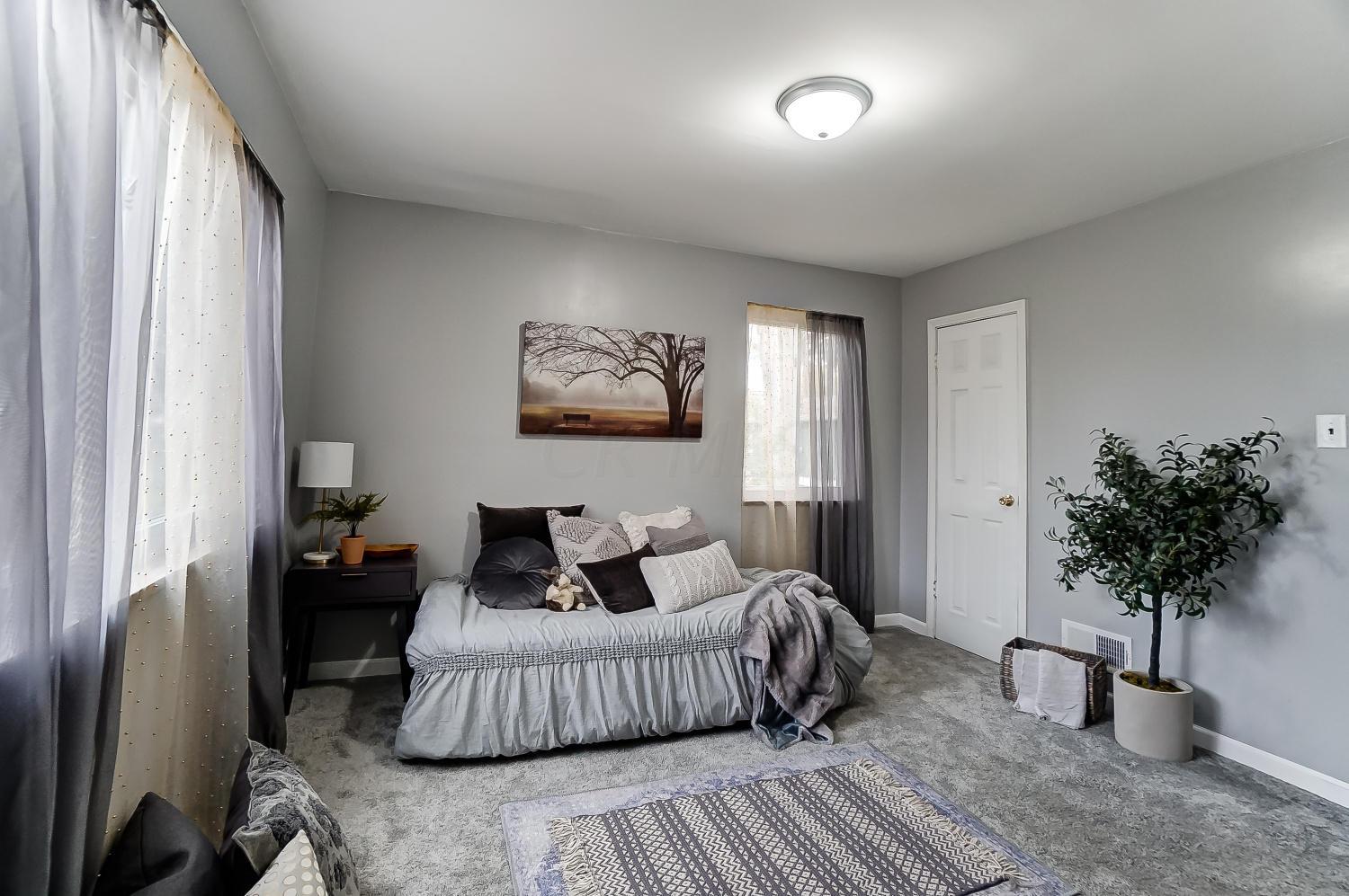 1256 Smith Road Columbus, OH 43207 - Photo 14 of 33