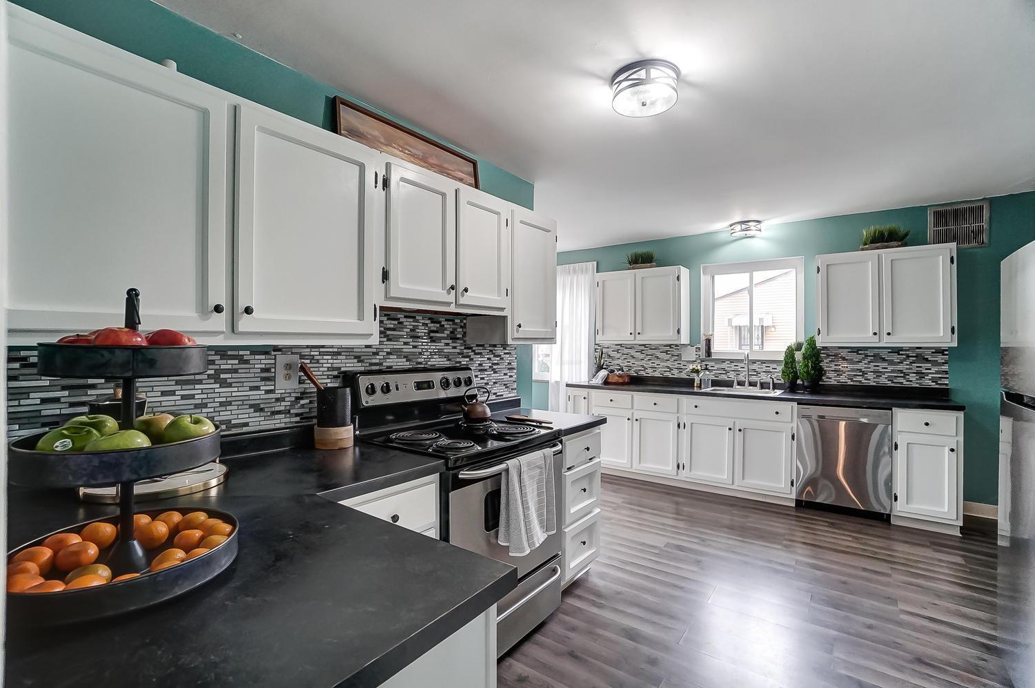1256 Smith Road Columbus, OH 43207 - Photo 8 of 33