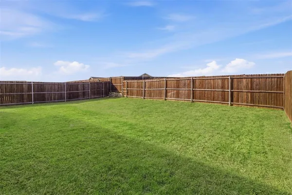 $1,800 | 5449 Finbrooke Drive, Princeton, TX 75407