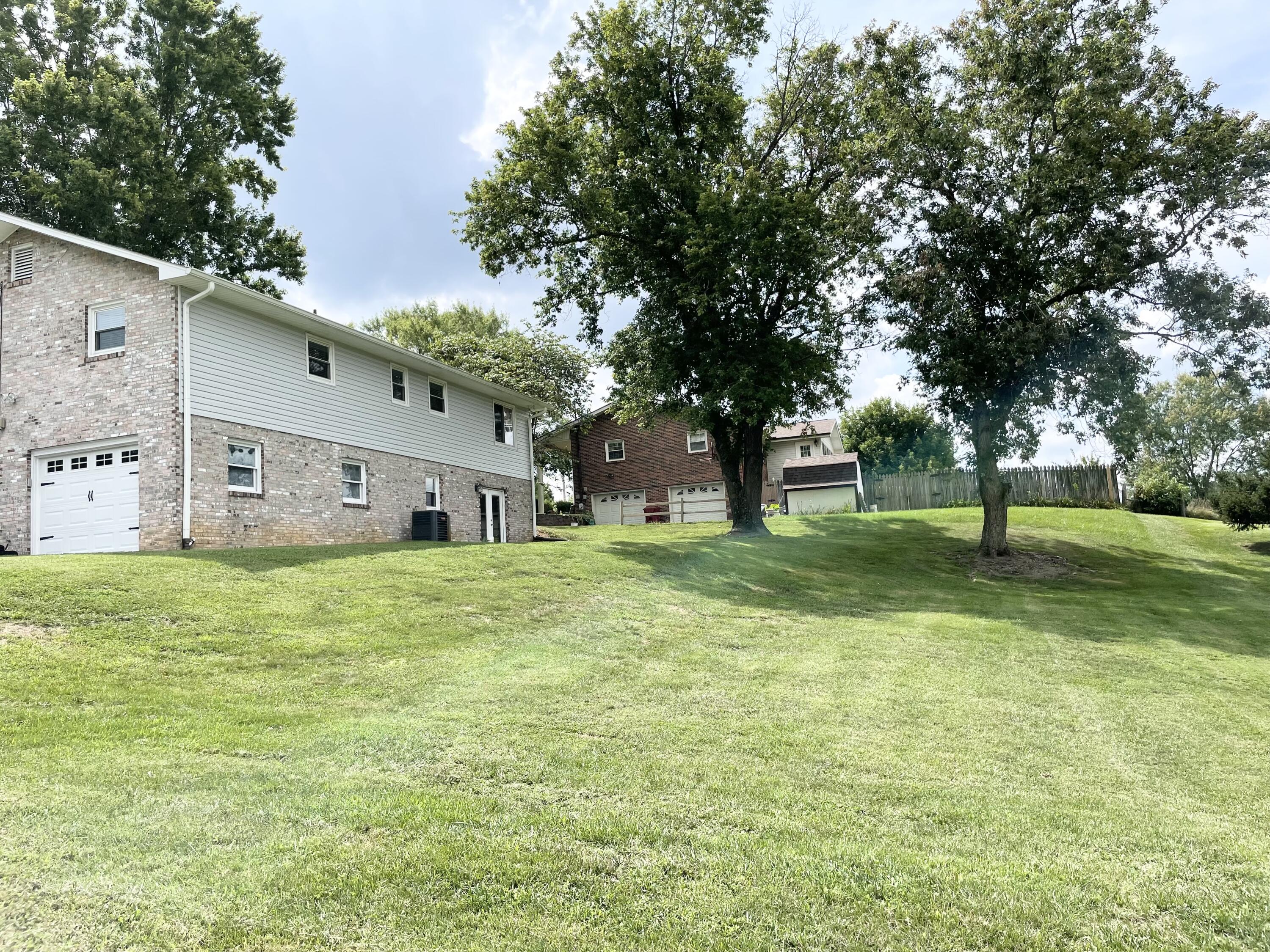 335 Flourville Road Gray, TN 37615 - Photo 6 of 53 E742ABE8-FBB1-4801-A02E-0C1E3ACC1980